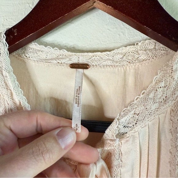 Free People Barabarella Bed Jacket Lace Tie Top Size Small - Picture 3 of 10